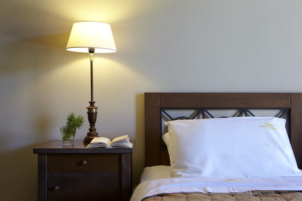 Silo Hotel Apartments ลาสซี ภายนอก รูปภาพ